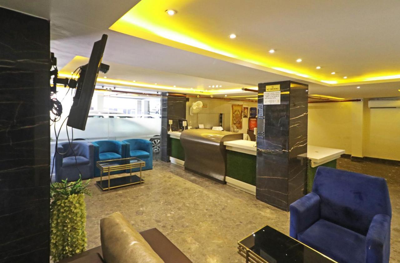 The Ivy Grand Hotel In City Centre With Free Secured Parking New Delhi Eksteriør bilde