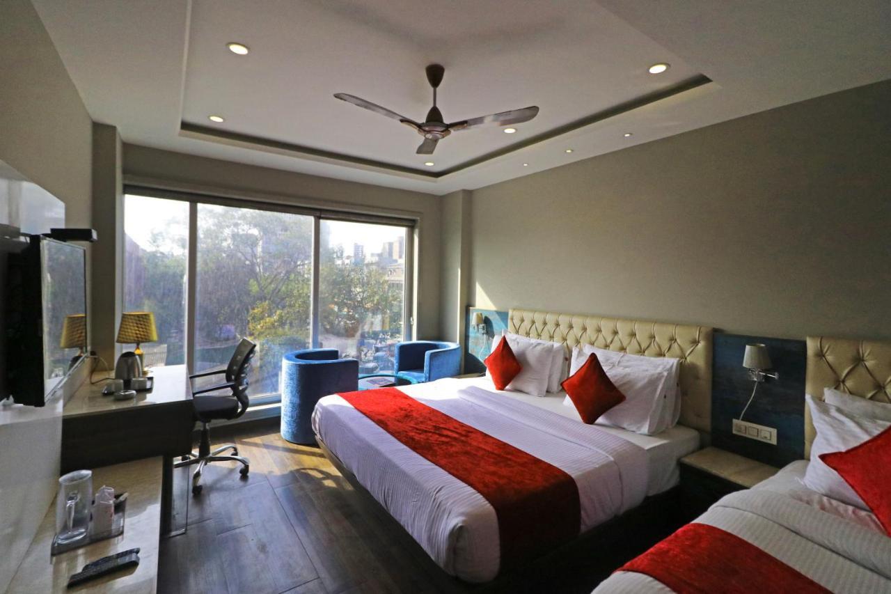 The Ivy Grand Hotel In City Centre With Free Secured Parking New Delhi Eksteriør bilde